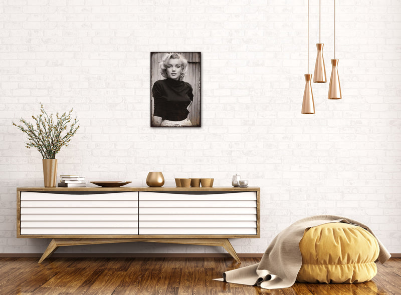 Marilyn Monroe - Retro Metal Art Decor - Wall Mount or Free Standing on Console Table -  Two Sizes - 8'' X 12" & 12" X 16" - No. 40099
