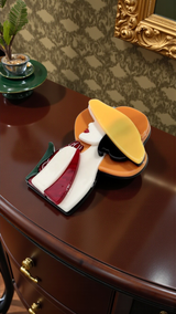 Deux Muses – Art Deco Statement Brooch Pair