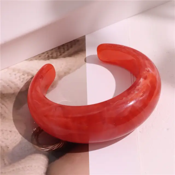 Women's Premium Retro RED MARBLE Acrylic Bangle with Opening.